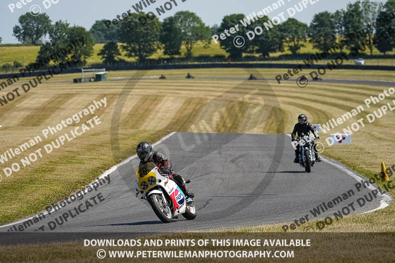 cadwell park;cadwell park photographs;cadwell trackday photographs;enduro digital images;event digital images;eventdigitalimages;peter wileman photography;racing digital images;trackday digital images;trackday photos